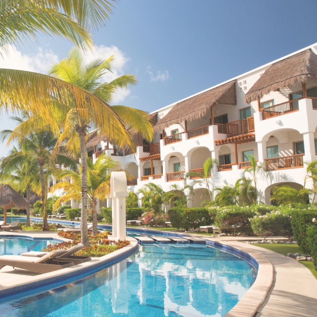 RIVIERA MAYA CON VALENTIN IMPERIAL