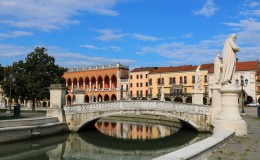 Italia